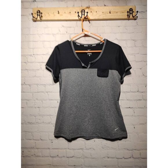 Nike DRI fit 2-toned athletic Tshirt size large - Picture 1 of 3